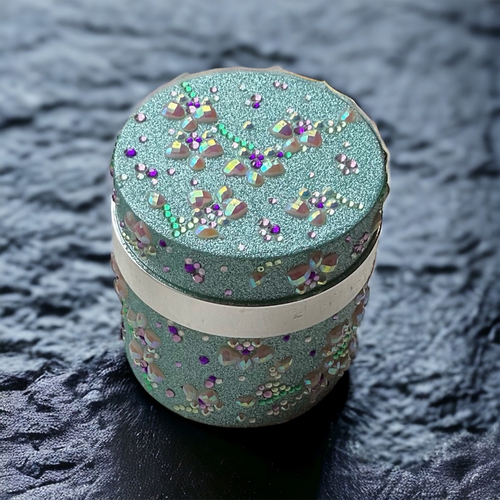 PRAI COLLECTIBLE CANISTER with Twist Off Lid